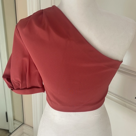 A.L.C. Cropped one shoulder top - Picture 2 of 4